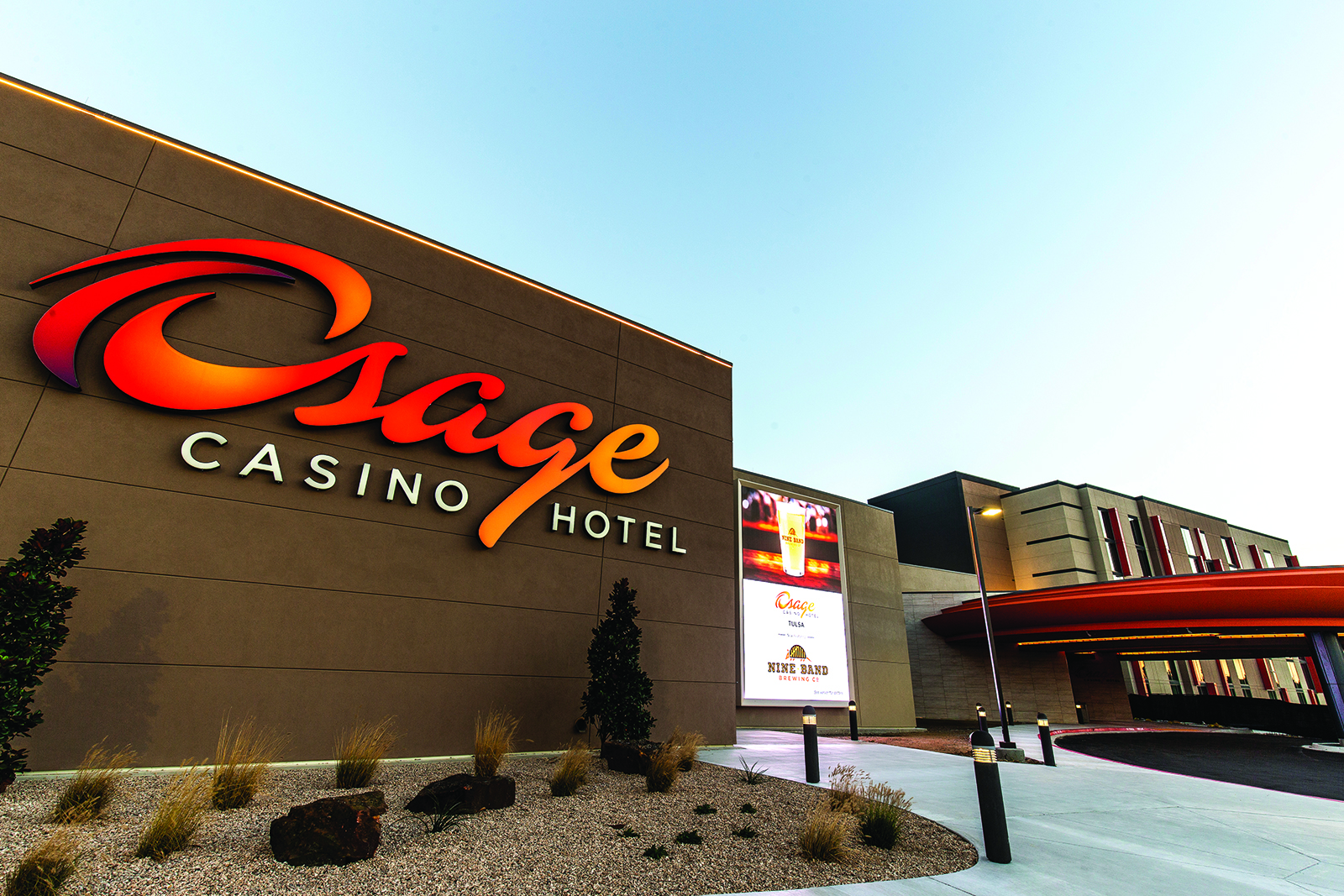 Osage Casino Hotel Tulsa pool, hotel buffet, restaurants, and spa. Located in Tulsa, OK